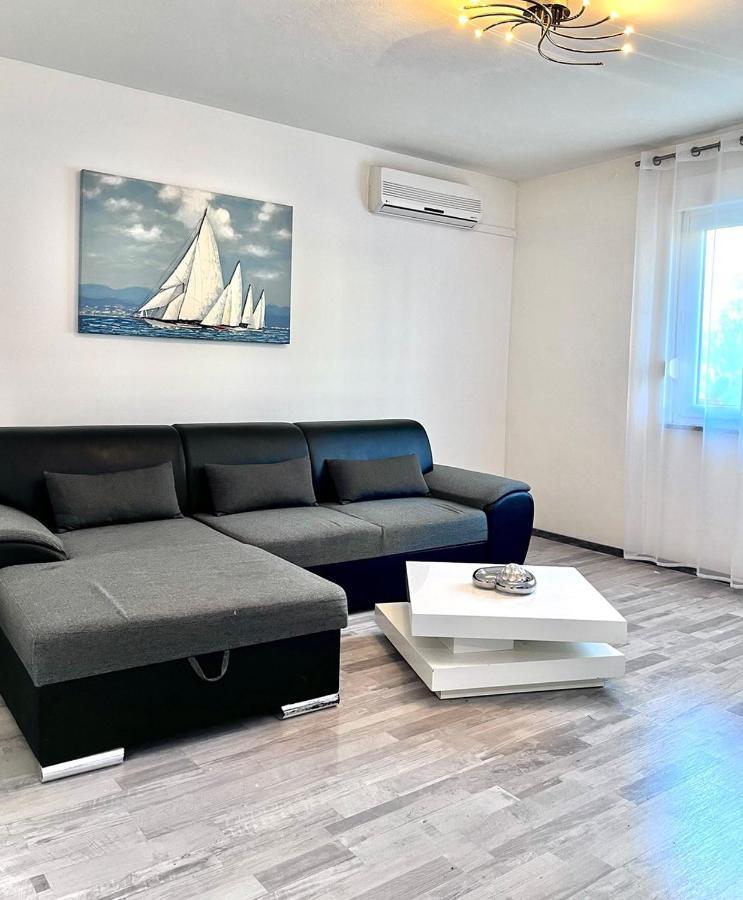 Luana Lux Apartment Pula Exterior foto