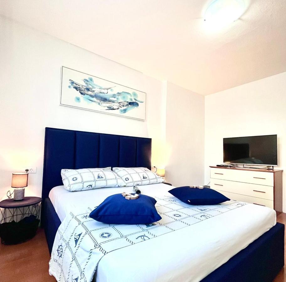 Luana Lux Apartment Pula Exterior foto